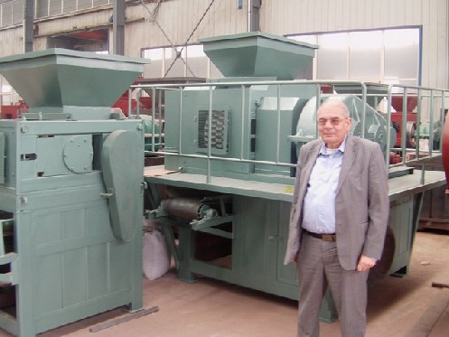 脫硫石膏壓球機(jī)